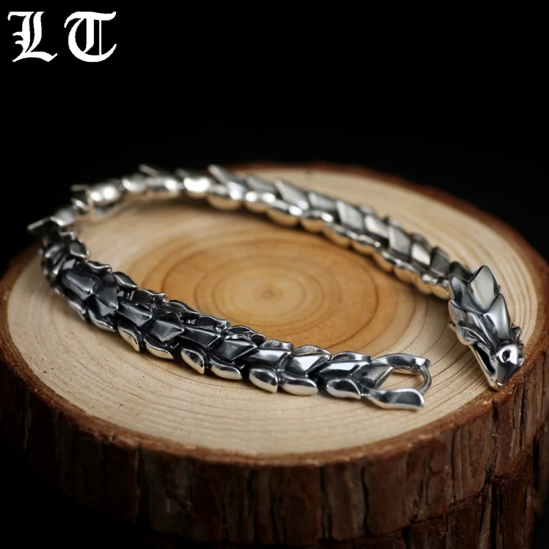 LT Gothic 925 Sterling Silver Dragonscale Bracelet Men Vintage Rock Biker Handmade Luxury Cool Dragon Bracelets Jewelry For Male
LT Gothic 925 Sterling Silver Dragonscale Bracelet Men Vintage Rock Biker Handmade Luxury Cool Dragon Bracelets Jewelry For Male