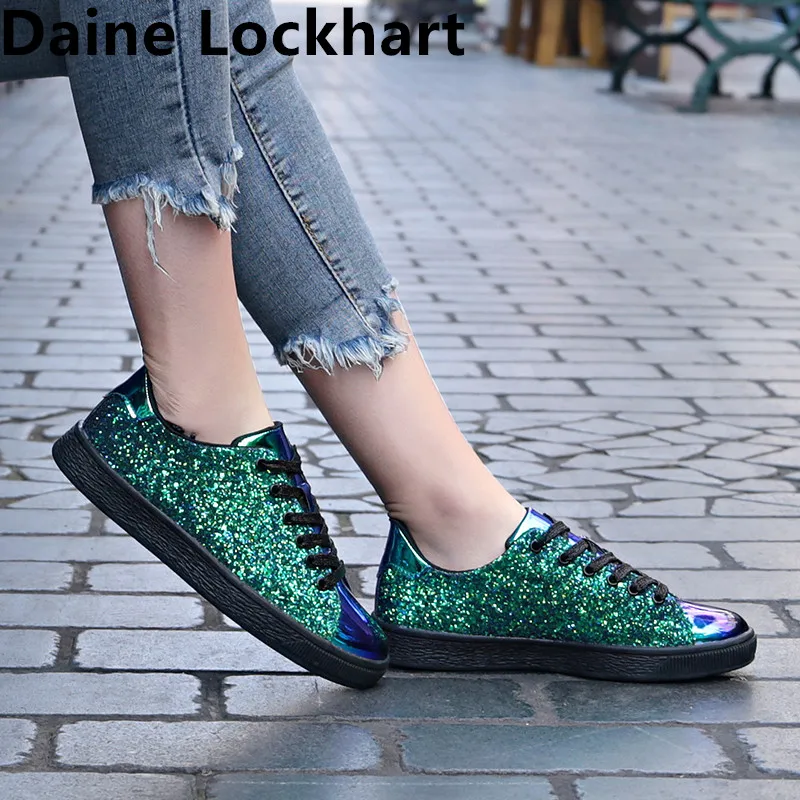 Spring New Women Sneakers Shiny sequins Female Platform Sneakers Women Tenis Feminino Casual Female Shoes Woman Zapatos Mujer
Spring New Women Sneakers Shiny sequins Female Platform Sneakers Women Tenis Feminino Casual Female Shoes Woman Zapatos Mujer
