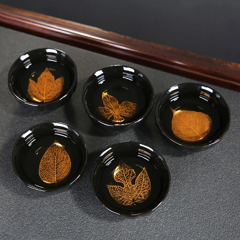 Pocelain Kung Fu Tea Cup Maple Leaves Master Cup Tasting Cup Bowl Creative Teacups Drinkware Tool 80ml
Pocelain Kung Fu Tea Cup Maple Leaves Master Cup Tasting Cup Bowl Creative Teacups Drinkware Tool 80ml