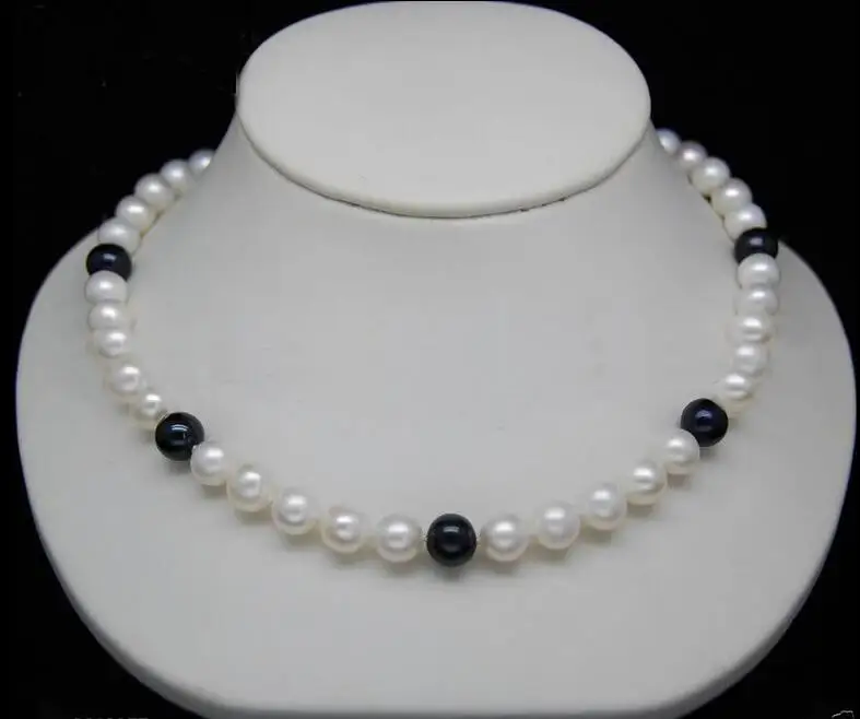 FREE SHIPPING HOT sell new Style >>>>8-9mm white & black pearl Charming necklaces 18
FREE SHIPPING HOT sell new Style >>>>8-9mm white & black pearl Charming necklaces 18