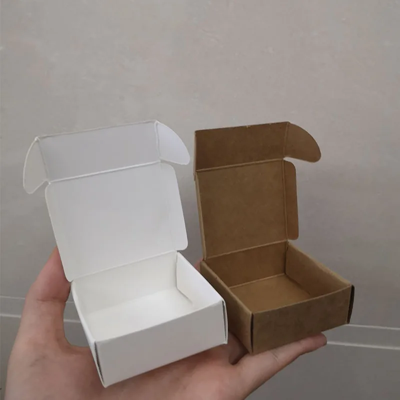 50pcs Kraft Boxes 33size Brown Cardboard Gift Boxes with Lids for Gifts/Crafting/Cupcake Boxes Kraft Paper Candy Box for Party
50pcs Kraft Boxes 33size Brown Cardboard Gift Boxes with Lids for Gifts/Crafting/Cupcake Boxes Kraft Paper Candy Box for Party