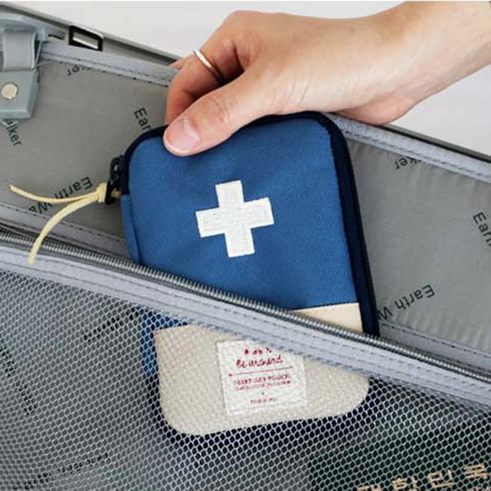 Hot Sale Outdoor Safety Survival First Aid Emergency Medical Bag Medicine Box Camping Survival Health Bag Small Oxford Pouch
Hot Sale Outdoor Safety Survival First Aid Emergency Medical Bag Medicine Box Camping Survival Health Bag Small Oxford Pouch