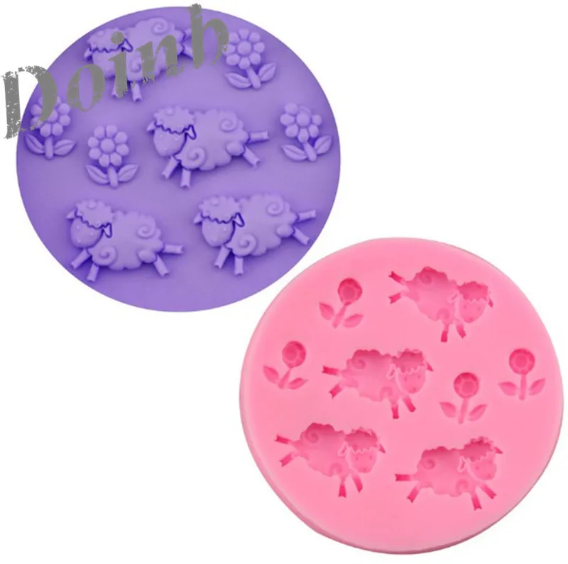 Doinb DIY small sheep flowers, silicone cake mould, candy cake decorating tool, glue chocolate soap, Philip clay mold.
Doinb DIY small sheep flowers, silicone cake mould, candy cake decorating tool, glue chocolate soap, Philip clay mold.