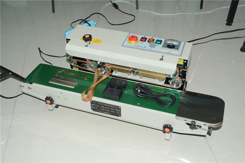 FR-770 Continuous film sealing machine plastic bag package machine band sealer horizontal heating sealing machine
FR-770 Continuous film sealing machine plastic bag package machine band sealer horizontal heating sealing machine
