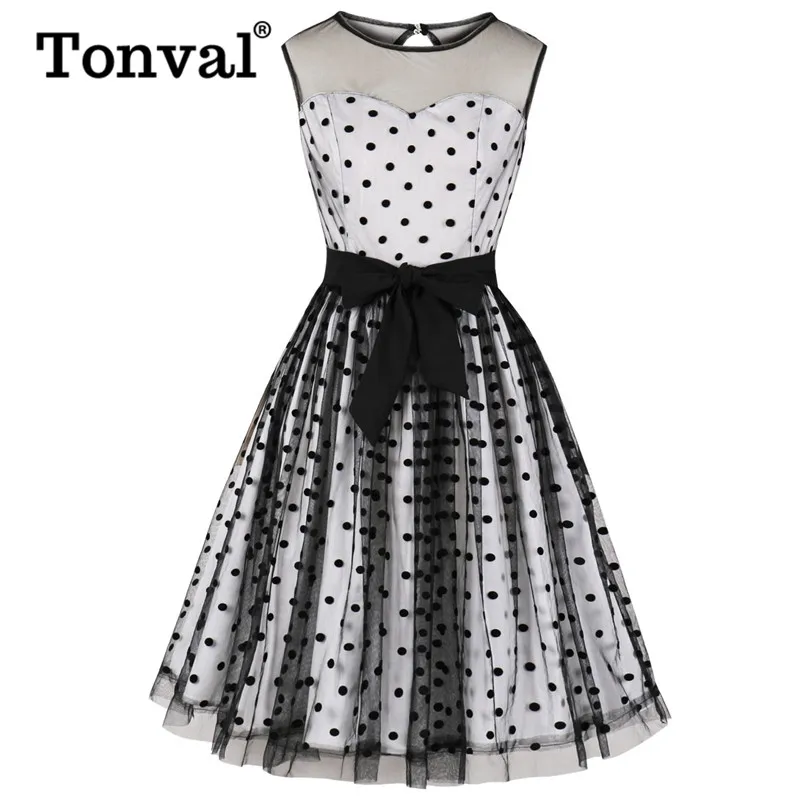 Tonval Polka Dot Mesh Overlay Keyhole Back Sweetheart White Dress Women Vintage Style Cotton Party Elegant Pleated Dresses
Tonval Polka Dot Mesh Overlay Keyhole Back Sweetheart White Dress Women Vintage Style Cotton Party Elegant Pleated Dresses