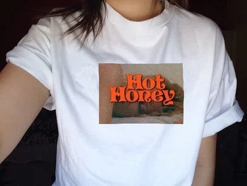 sunfiz YF Retro Style Hot Honey T-Shirt Women Grunge Style Nostalgia Graphic Tee Hipsters Shirt
sunfiz YF Retro Style Hot Honey T-Shirt Women Grunge Style Nostalgia Graphic Tee Hipsters Shirt