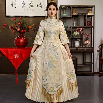 bride wedding dress Traditional china style costume Phoenix cheongsam Embroidery clothing Luxury ancient Royal Party Qipao gown
bride wedding dress Traditional china style costume Phoenix cheongsam Embroidery clothing Luxury ancient Royal Party Qipao gown