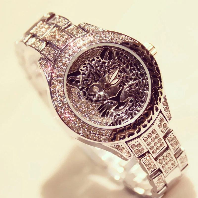 2019 New Hot-selling Watches High-end Chain Watch Female Watch Leopard Print Crystal Rhinestone Fashion & Casual Chronograph
2019 New Hot-selling Watches High-end Chain Watch Female Watch Leopard Print Crystal Rhinestone Fashion & Casual Chronograph