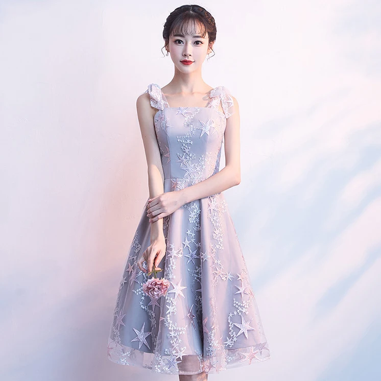 Appliques Star Grey Cheongsam Qipao Women Spaghetti Dress With Bows Short Lace Sexy Elegant Tight Robe De Soirree Vestidos
Appliques Star Grey Cheongsam Qipao Women Spaghetti Dress With Bows Short Lace Sexy Elegant Tight Robe De Soirree Vestidos