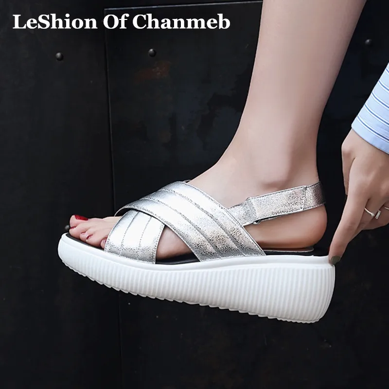 fashion sheep leather silver sandals women large size 42 cross strap hook & loop open toe sandals sandalias de verano para mujer
fashion sheep leather silver sandals women large size 42 cross strap hook & loop open toe sandals sandalias de verano para mujer