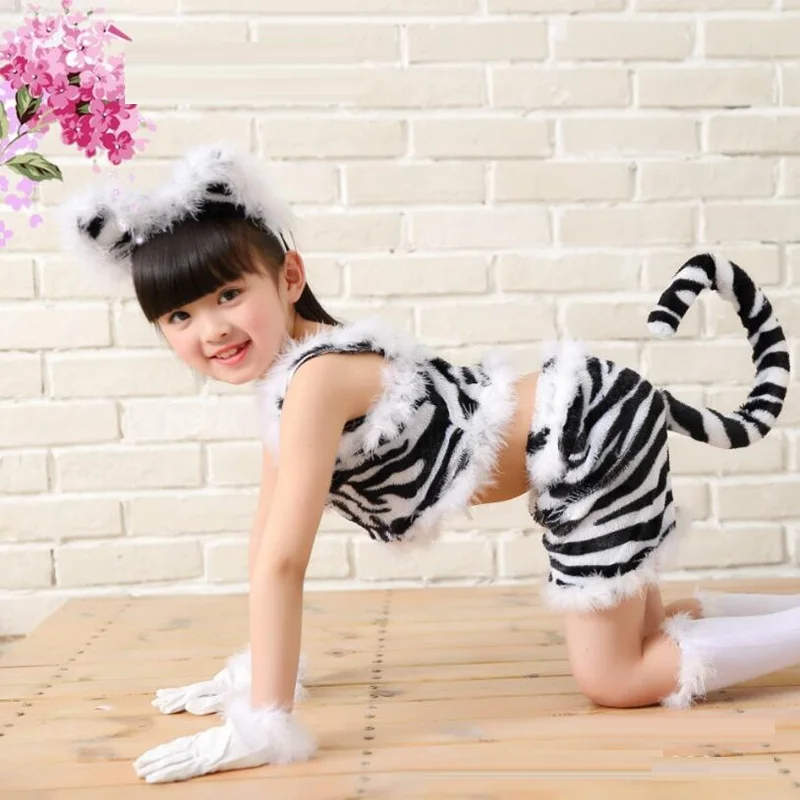 New Arrival Cat Girl Stage Performance Costume Halloween Kids' Cute Cat Masquerade New Year Cosplay Costume in Hot Sale
New Arrival Cat Girl Stage Performance Costume Halloween Kids' Cute Cat Masquerade New Year Cosplay Costume in Hot Sale