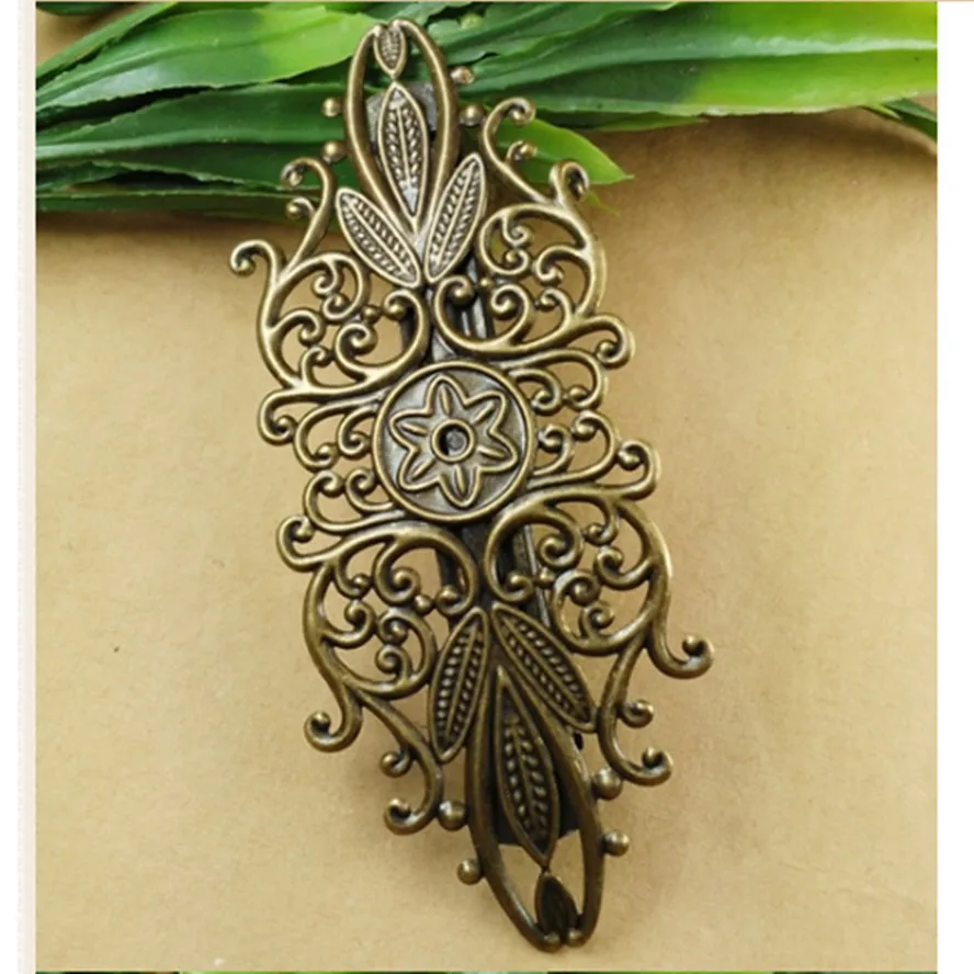 Woman Fashion vintage Hairpins Elegant Hair Barrettes Antique bronze filigree flower Hair Clips pins hair Accessories
Woman Fashion vintage Hairpins Elegant Hair Barrettes Antique bronze filigree flower Hair Clips pins hair Accessories