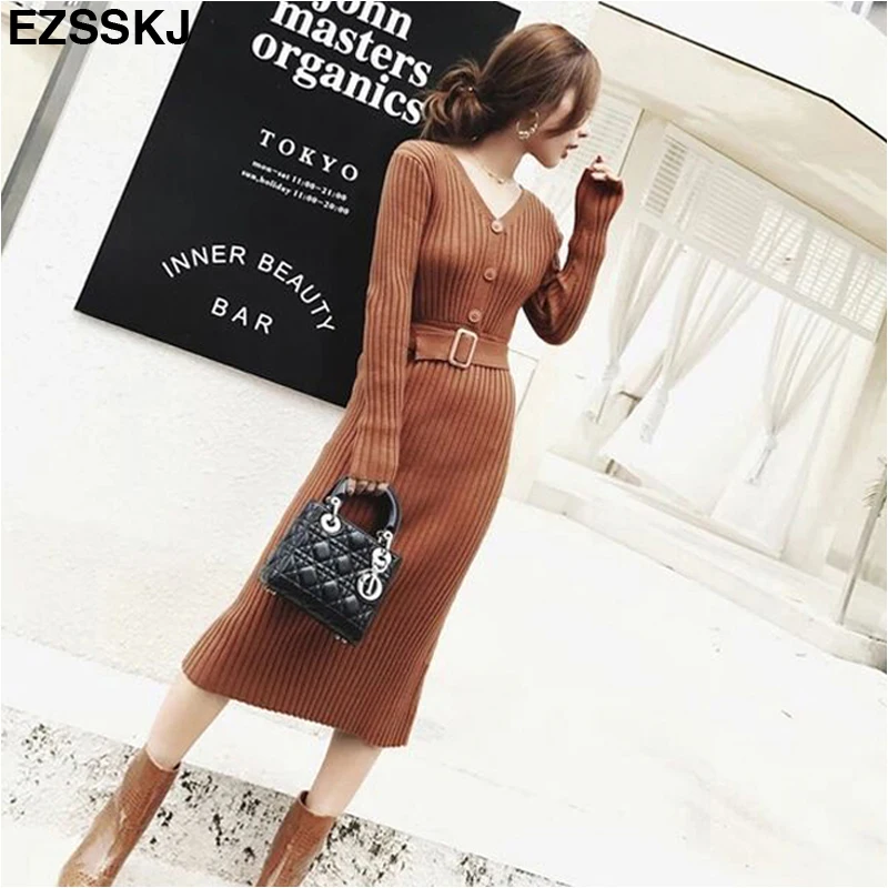 Autumn Winter Knit Long Dress Women Casual V Neck Slim Bodycon Sweater Dresses Office Lady Korean Style Button Dress With Belt
Autumn Winter Knit Long Dress Women Casual V Neck Slim Bodycon Sweater Dresses Office Lady Korean Style Button Dress With Belt