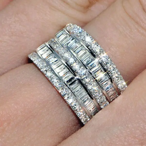 Luxury Female Small Zircon Stone Ring 925 Silver Wedding Jewelry Promise Engagement Rings For Women 2019 Valentine's Day Gifts
Luxury Female Small Zircon Stone Ring 925 Silver Wedding Jewelry Promise Engagement Rings For Women 2019 Valentine's Day Gifts