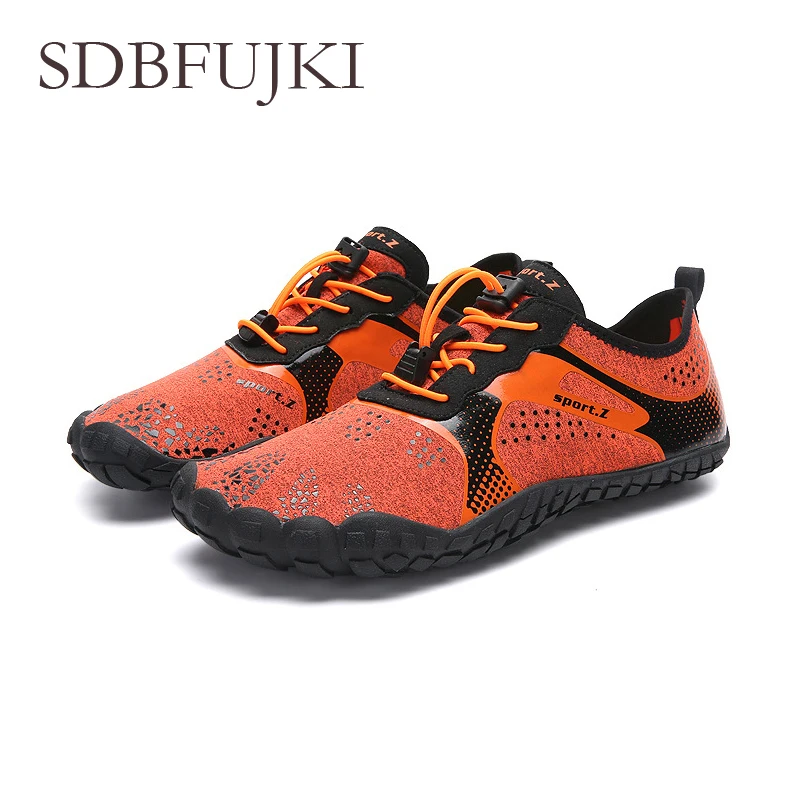 2019 Swimming Water Aqua Shoes Men Women Beach Shoes Unisex Aqua Flat Soft Walking Lover yoga Shoes Non-slip Sneakers Sandals
2019 Swimming Water Aqua Shoes Men Women Beach Shoes Unisex Aqua Flat Soft Walking Lover yoga Shoes Non-slip Sneakers Sandals