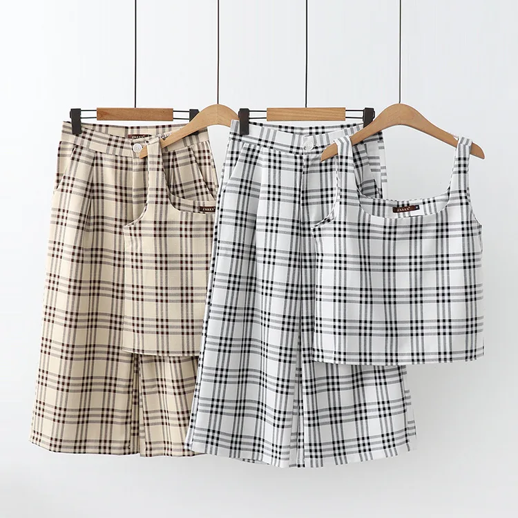 WYNNE GADIS Summer Women's Set Strap Camis + Calf-Length Pants Plaid Sling Vest Loose Pants Suits for Female Girl Clothing
WYNNE GADIS Summer Women's Set Strap Camis + Calf-Length Pants Plaid Sling Vest Loose Pants Suits for Female Girl Clothing