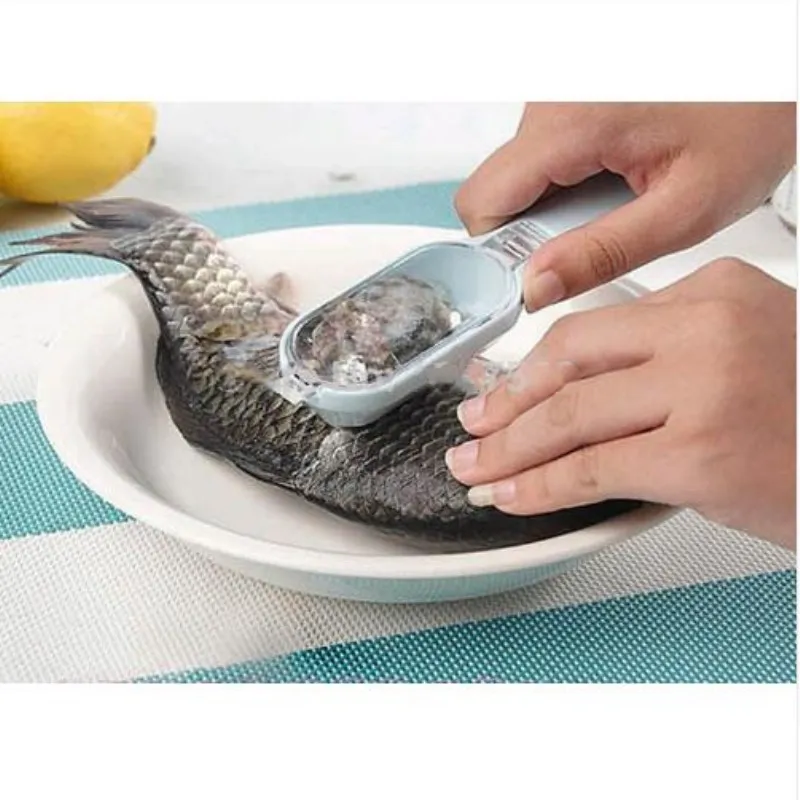 

1pc Scaler Scraper Fast Cleaning Fish Skin Steel Plastic Fish Scale Remover Scaler Scraper Cleaner Kitchenware Tool Peeler