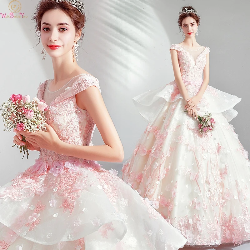Light Pink Ruffles Prom Dresses 2019 Summer Sheer Scoop Neck Appliques Gowns Elegant Lace Up Illusion Formal Evening Party Dress
Light Pink Ruffles Prom Dresses 2019 Summer Sheer Scoop Neck Appliques Gowns Elegant Lace Up Illusion Formal Evening Party Dress