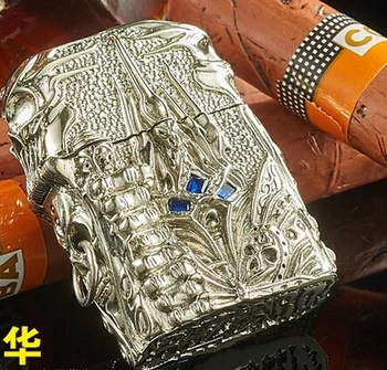 Wholesale 145g brand Authentic skull lighters armor DIY Tibetan silver hand-carved Lich King with Waist chain
Wholesale 145g brand Authentic skull lighters armor DIY Tibetan silver hand-carved Lich King with Waist chain