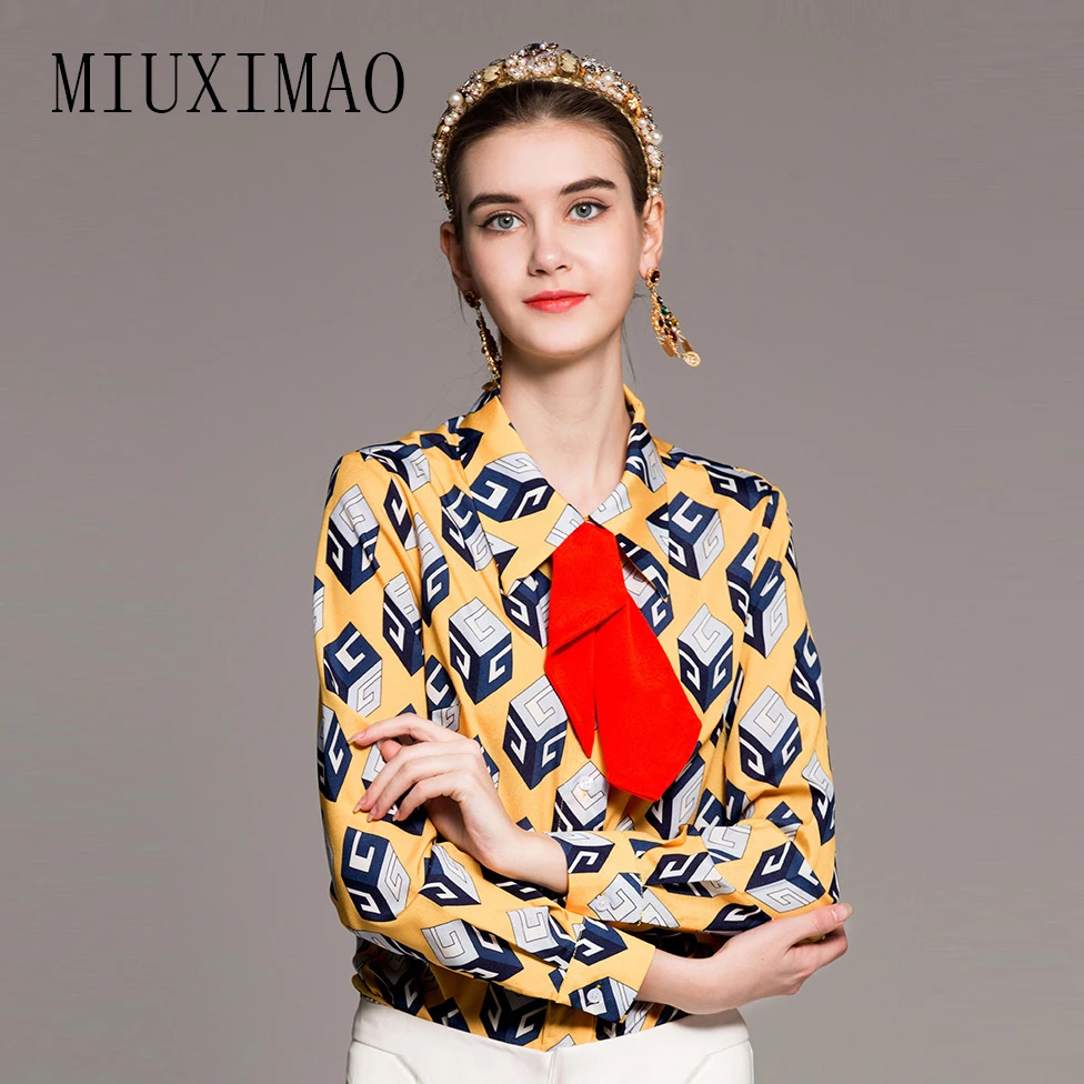 2018 New Arrival High Quality Fashion Turn-down Collar Full Sleeve Bow Printed Casual Shirt Elegant Fashion Blouse Women
2018 New Arrival High Quality Fashion Turn-down Collar Full Sleeve Bow Printed Casual Shirt Elegant Fashion Blouse Women