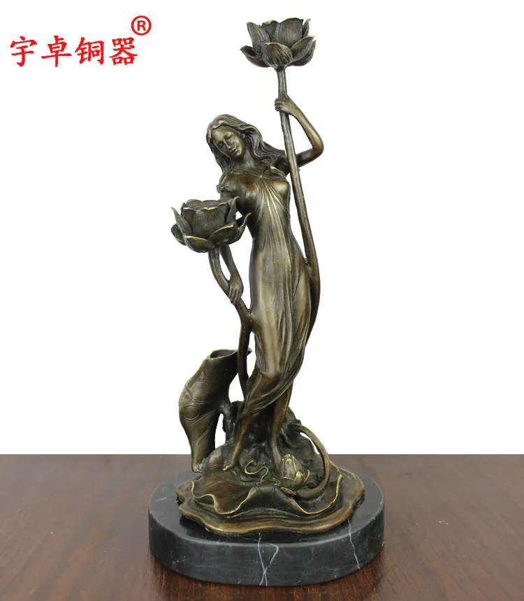 bronze copper Candlestick under the lotus Candlestick Candlestick European style European bronze sculpture ornaments 
bronze copper Candlestick under the lotus Candlestick Candlestick European style European bronze sculpture ornaments