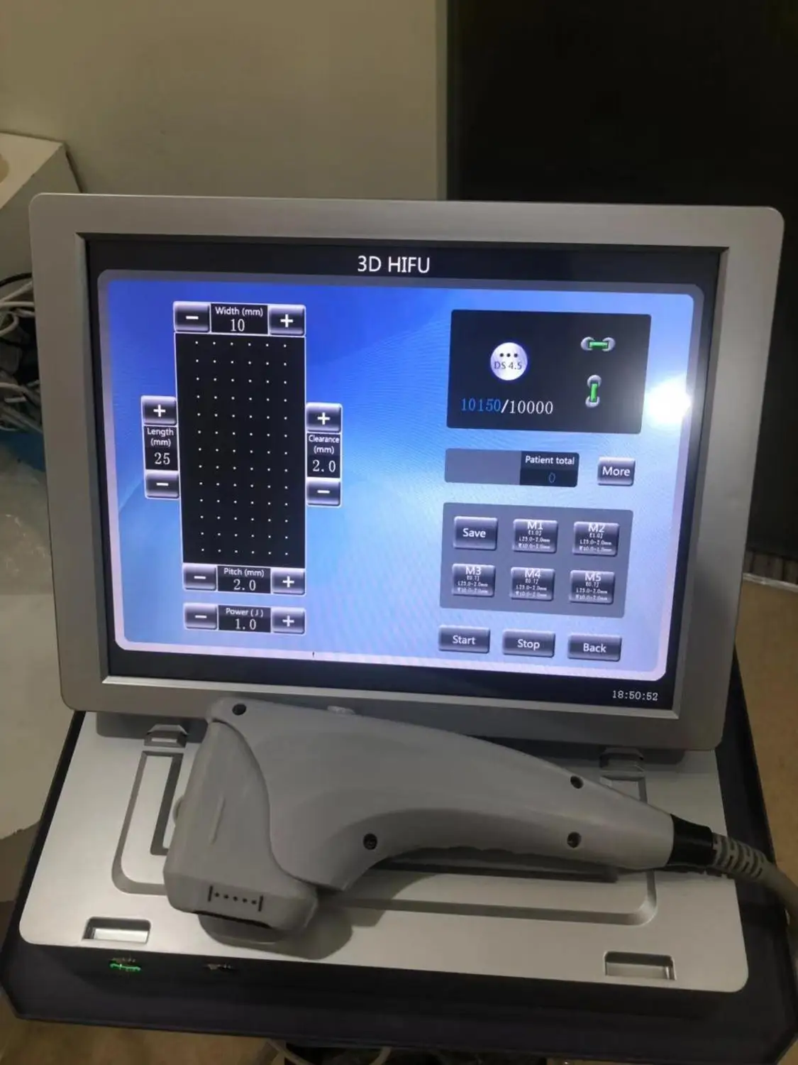 Portable 3D Hifu High Intensity Focused Ultrasound Equipment for Skin Tightening
Portable 3D Hifu High Intensity Focused Ultrasound Equipment for Skin Tightening