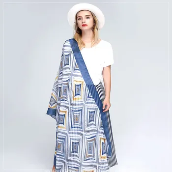 New design diamond plaid print women's scarves Cotton and linen shawl Spring and summer Beautiful women decorate scarves 10pcs
New design diamond plaid print women's scarves Cotton and linen shawl Spring and summer Beautiful women decorate scarves 10pcs