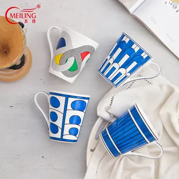 Luxury Brand Mug Bone China Creative Coffee Tea Mug Travel Kitchen Office Table Decor Drinkware Unique Birthday Wedding Gift
Luxury Brand Mug Bone China Creative Coffee Tea Mug Travel Kitchen Office Table Decor Drinkware Unique Birthday Wedding Gift