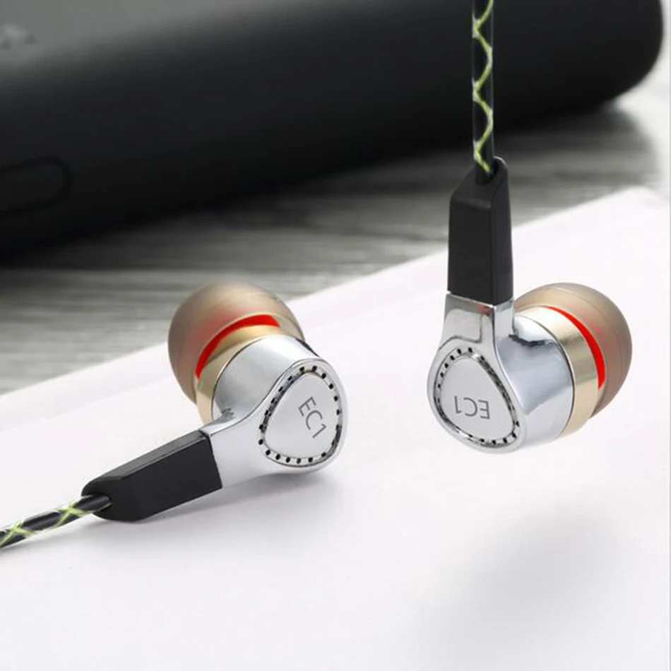 SWING EC1 Audiophile IEMs Triple-Driver Hybrid 2BA+Dynamic HiFi In-ear Earphones
SWING EC1 Audiophile IEMs Triple-Driver Hybrid 2BA+Dynamic HiFi In-ear Earphones
