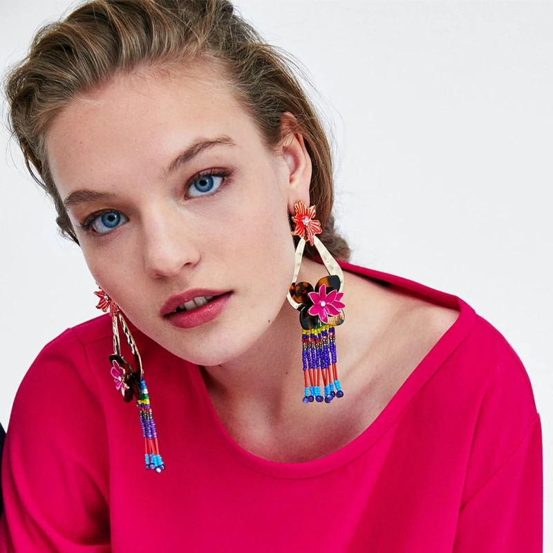 AOTEMAN 2019 ZA Fashion Brand Flower Long Dangle Earrings For Women Accessories Beads Tassel Earrings Ethnic Jewelry
AOTEMAN 2019 ZA Fashion Brand Flower Long Dangle Earrings For Women Accessories Beads Tassel Earrings Ethnic Jewelry