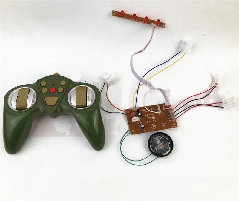 1Set New 6CH Mini 2.4G Remote Control +Reciver Board 30 Meters Controller Motor Controllers Spare Parts for RC Boat/Car Model
1Set New 6CH Mini 2.4G Remote Control +Reciver Board 30 Meters Controller Motor Controllers Spare Parts for RC Boat/Car Model