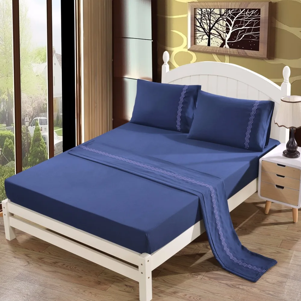 Navy Pure 4Pcs polyester cotton Sheet set Solid Color Embroidered US Queen King Bed Cover Flat Fitted Sheet set 2 shams soft
Navy Pure 4Pcs polyester cotton Sheet set Solid Color Embroidered US Queen King Bed Cover Flat Fitted Sheet set 2 shams soft