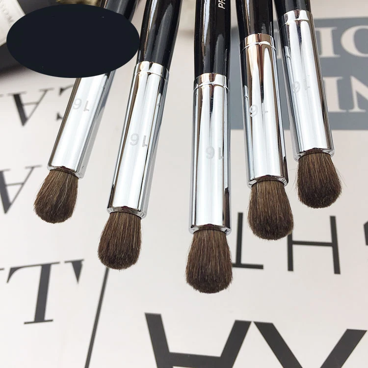 Professional Eyeliner Makeup Brush Eye detail Makeup tools Natural Horse Hair Eyeshadow Eye Tail Make up Brush 1 pcs
Professional Eyeliner Makeup Brush Eye detail Makeup tools Natural Horse Hair Eyeshadow Eye Tail Make up Brush 1 pcs