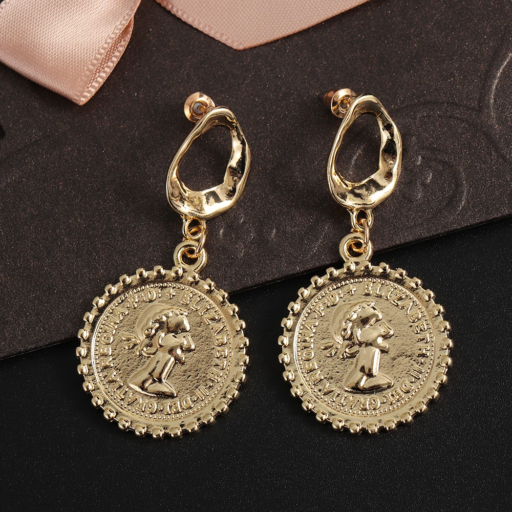 Gold Geometric Irregular Circle Natural Freshwater Pearl Drop Earrings Coin portrait Earring Korea Earrings For Women Girl Gift
Gold Geometric Irregular Circle Natural Freshwater Pearl Drop Earrings Coin portrait Earring Korea Earrings For Women Girl Gift