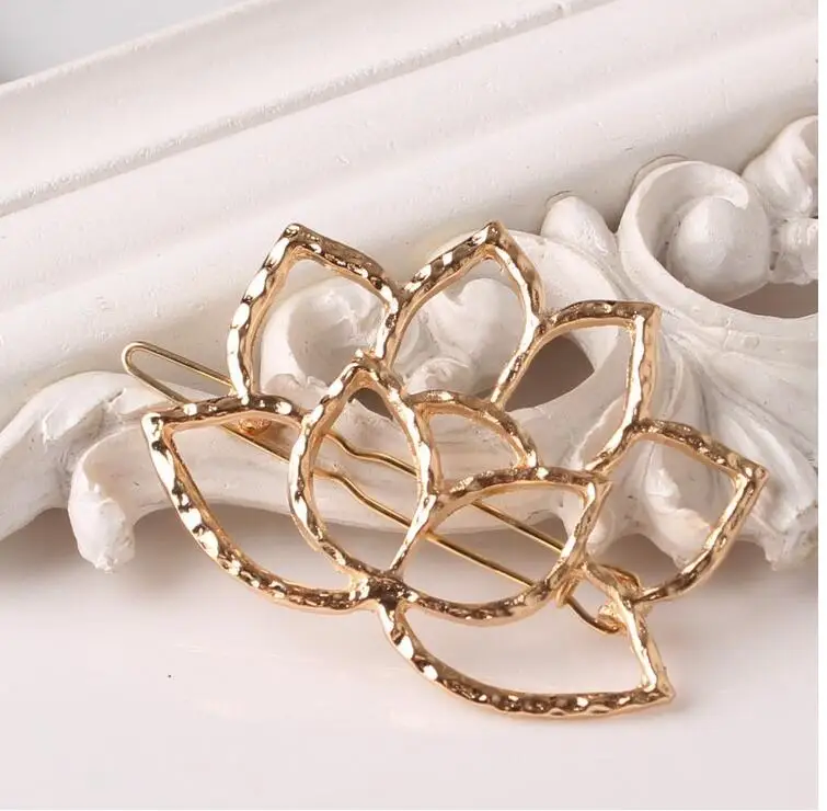Heart-like lotus development clip Qingya literary metal-shaped vintage headwear head jewelry
Heart-like lotus development clip Qingya literary metal-shaped vintage headwear head jewelry