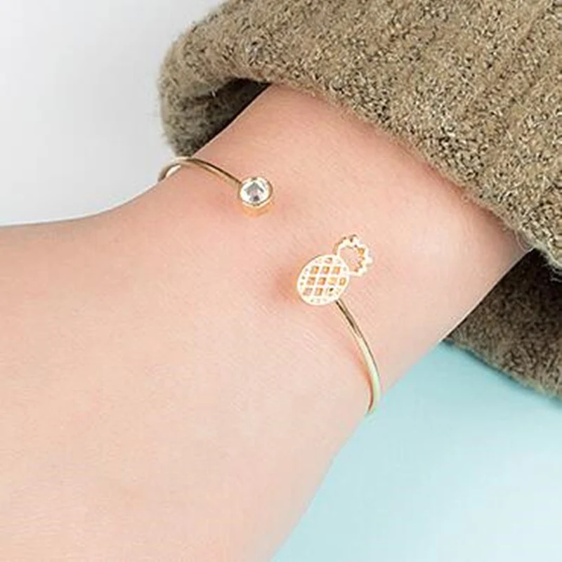 New Fashion Gold Silver Color Pineapple Open Bracelets For Women Simple Fashion Crystal Bangle& Bracelet Jewelry Cute Women Gift
New Fashion Gold Silver Color Pineapple Open Bracelets For Women Simple Fashion Crystal Bangle& Bracelet Jewelry Cute Women Gift