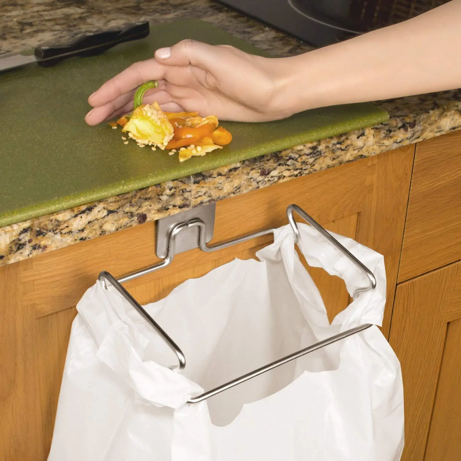 Stainless Steel Plastic Garbage Bag Holder Cupboard Door Back Trash Rack Kitchen Organizer Trash Rack Cloth Towel Holder
Stainless Steel Plastic Garbage Bag Holder Cupboard Door Back Trash Rack Kitchen Organizer Trash Rack Cloth Towel Holder