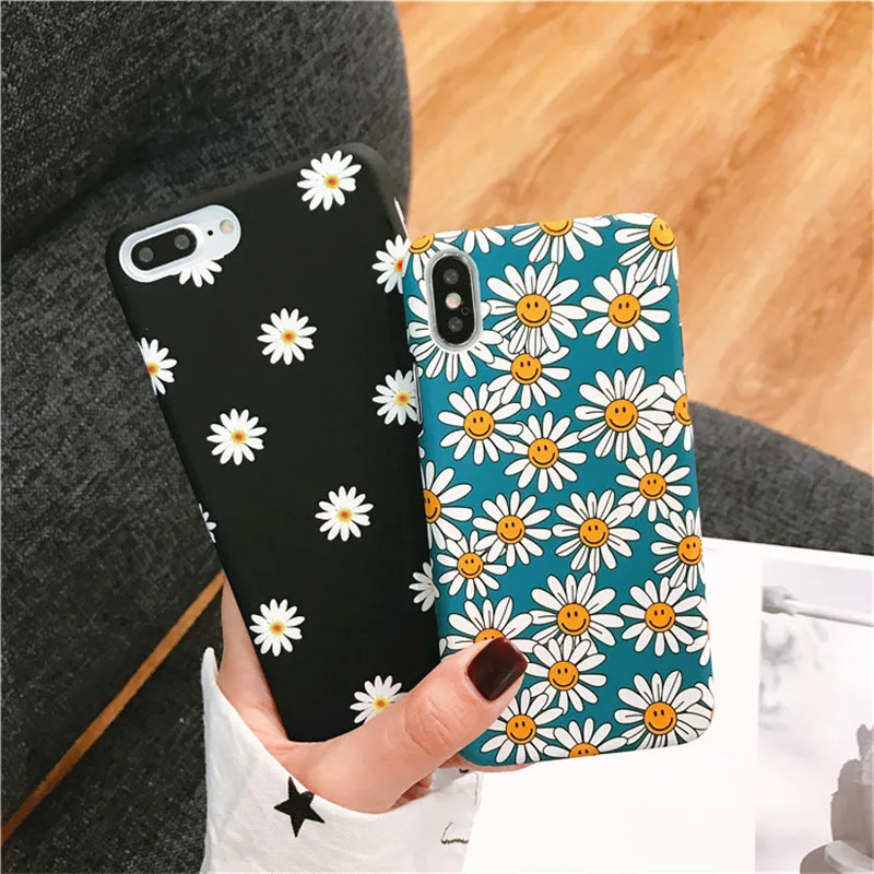 Cartoon Flowers Daisy Phone Case For iphone XS Max X XR 8 7 6 S Plus 5 5S SE Back Cover Fashion Hard PC Cases Retro Capa
Cartoon Flowers Daisy Phone Case For iphone XS Max X XR 8 7 6 S Plus 5 5S SE Back Cover Fashion Hard PC Cases Retro Capa