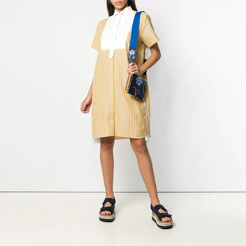 2020 summer new color matching stitching stripe decorative side zip short-sleeved dress
2020 summer new color matching stitching stripe decorative side zip short-sleeved dress