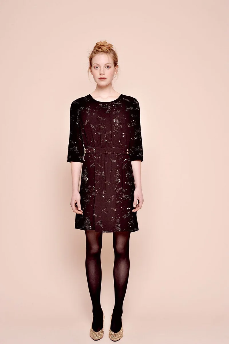 Robe Sessilia Cosmos Manches Trois Quart En Crepe Imprime Women Dress Black color French Style Autumn
Robe Sessilia Cosmos Manches Trois Quart En Crepe Imprime Women Dress Black color French Style Autumn