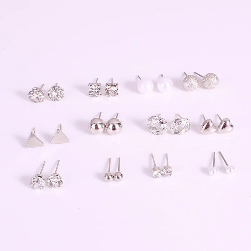 12Pairs/Set Women Rhinestone Imitation Pearl Earring Simple Triangle Star Round Fashion Ear Stud Shining Beads Accessories
12Pairs/Set Women Rhinestone Imitation Pearl Earring Simple Triangle Star Round Fashion Ear Stud Shining Beads Accessories