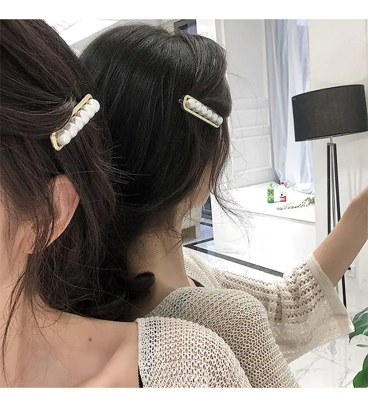 Korean Version Of The 2019 Fashion New Hairpin Wild Small Fresh Word Clip Box 6 Pearl Hairpin Ladies Wholesale Hair Accessories
Korean Version Of The 2019 Fashion New Hairpin Wild Small Fresh Word Clip Box 6 Pearl Hairpin Ladies Wholesale Hair Accessories