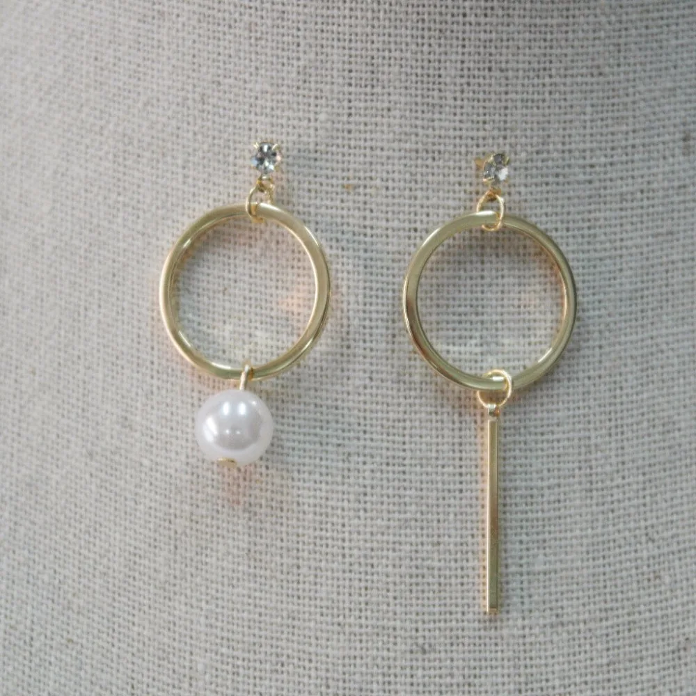 Fashion Crystal CZ Zirconia Elegant Round Pearl Earrings Gift Wedding Earrings Jewelry
Fashion Crystal CZ Zirconia Elegant Round Pearl Earrings Gift Wedding Earrings Jewelry