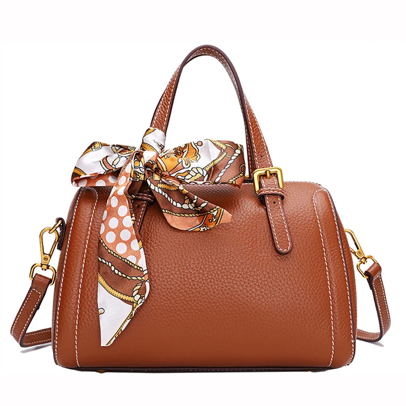 26*19*15 cm, Leather Guarantee Boston, Women Genuine Leather Handbag, Lady 100% Natural Cowhide Shoulder Cross body Bag, P067
26*19*15 cm, Leather Guarantee Boston, Women Genuine Leather Handbag, Lady 100% Natural Cowhide Shoulder Cross body Bag, P067