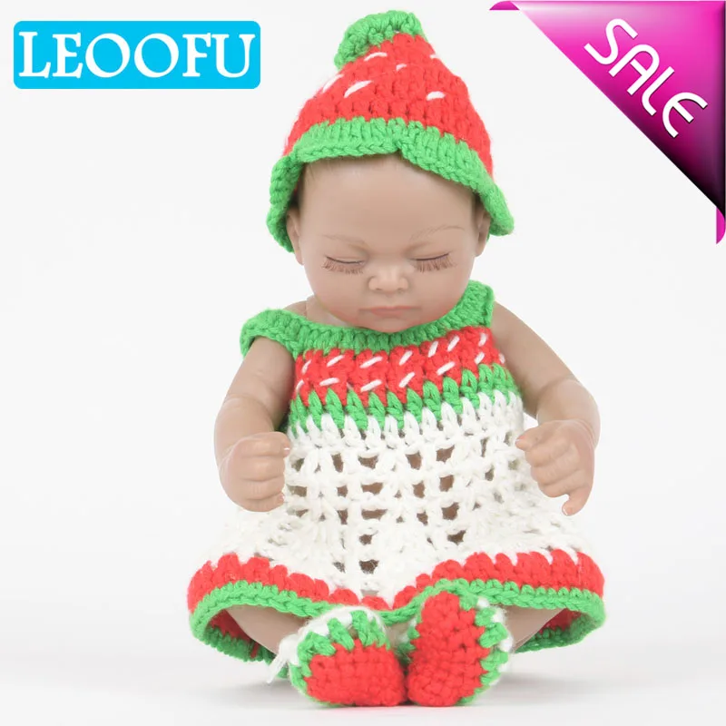 LEOOFU 28cm 11inch full soft silicone bebe reborn doll kids toys realistic vinyl doll black reborn babies dolls with clothes
LEOOFU 28cm 11inch full soft silicone bebe reborn doll kids toys realistic vinyl doll black reborn babies dolls with clothes