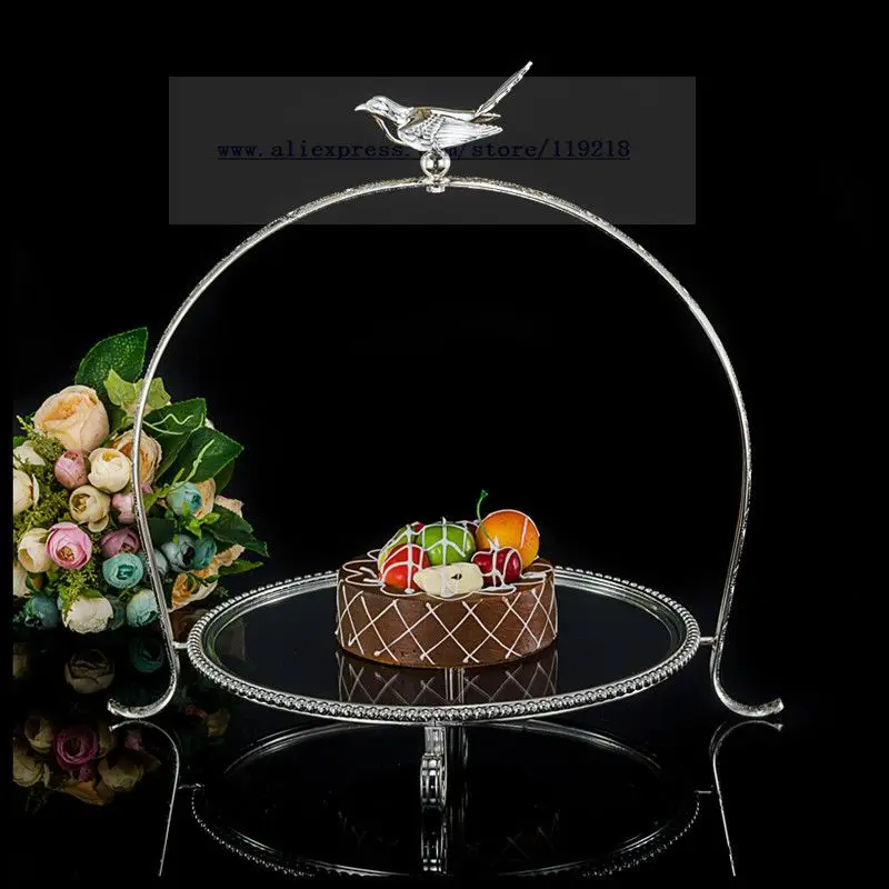 1 PCS New alloy European mirror snack frame wedding dessert West Point table buffet cake rack.
1 PCS New alloy European mirror snack frame wedding dessert West Point table buffet cake rack.