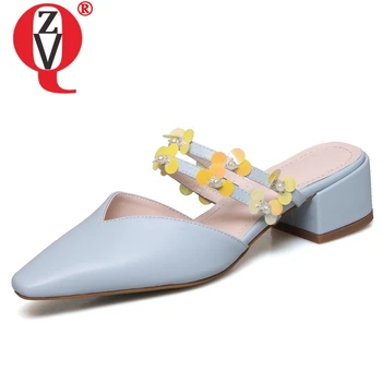 ZVQ shoes woman summer newest fashion sexy handmade genuine leather woman slippers outside med square heel flowers ladies shoes
ZVQ shoes woman summer newest fashion sexy handmade genuine leather woman slippers outside med square heel flowers ladies shoes