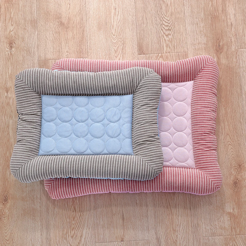 Pet Summer Ice Silk Sofa Cool Bed Summer Cooling Beds for Dogs Cats Pet Summer Supplies Sleeping Bed Mats Dog Beds
Pet Summer Ice Silk Sofa Cool Bed Summer Cooling Beds for Dogs Cats Pet Summer Supplies Sleeping Bed Mats Dog Beds