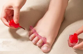 Silicone Nail Toe Separators Reusable Separator for UV Gel Acrylic Nail Tool Random Color
Silicone Nail Toe Separators Reusable Separator for UV Gel Acrylic Nail Tool Random Color