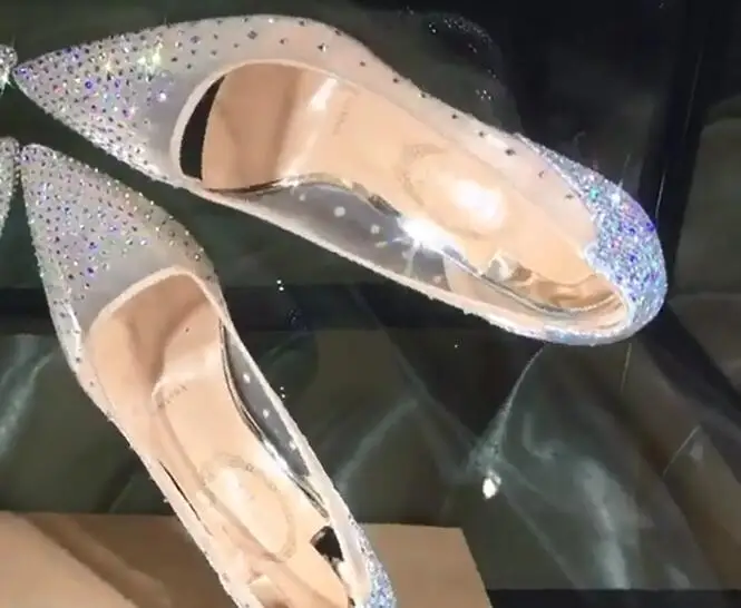 Sexy Mesh Bling Crystal Pointed Toe Shallow High Heel Pumps Women Party Shoes Amazing Wedding Shoes Heel 5cm 8cm 10cm
Sexy Mesh Bling Crystal Pointed Toe Shallow High Heel Pumps Women Party Shoes Amazing Wedding Shoes Heel 5cm 8cm 10cm